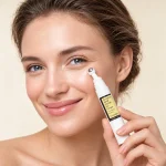 استفاده از اپلیکاتور توپی کرم دور چشم حلزون یورهِرسو زیر چشم